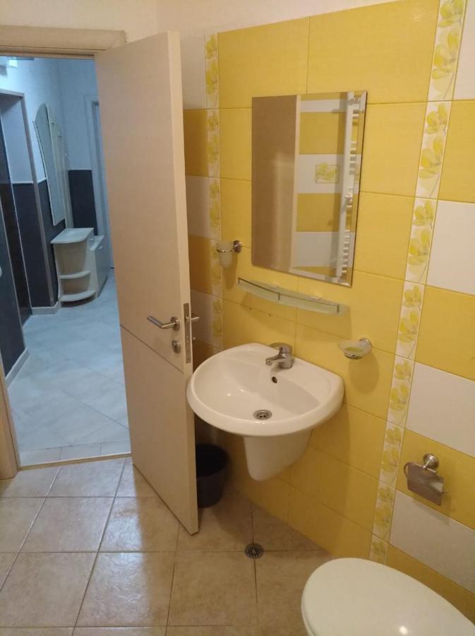 Apartamento Rubin-2 Pomorie Exterior foto